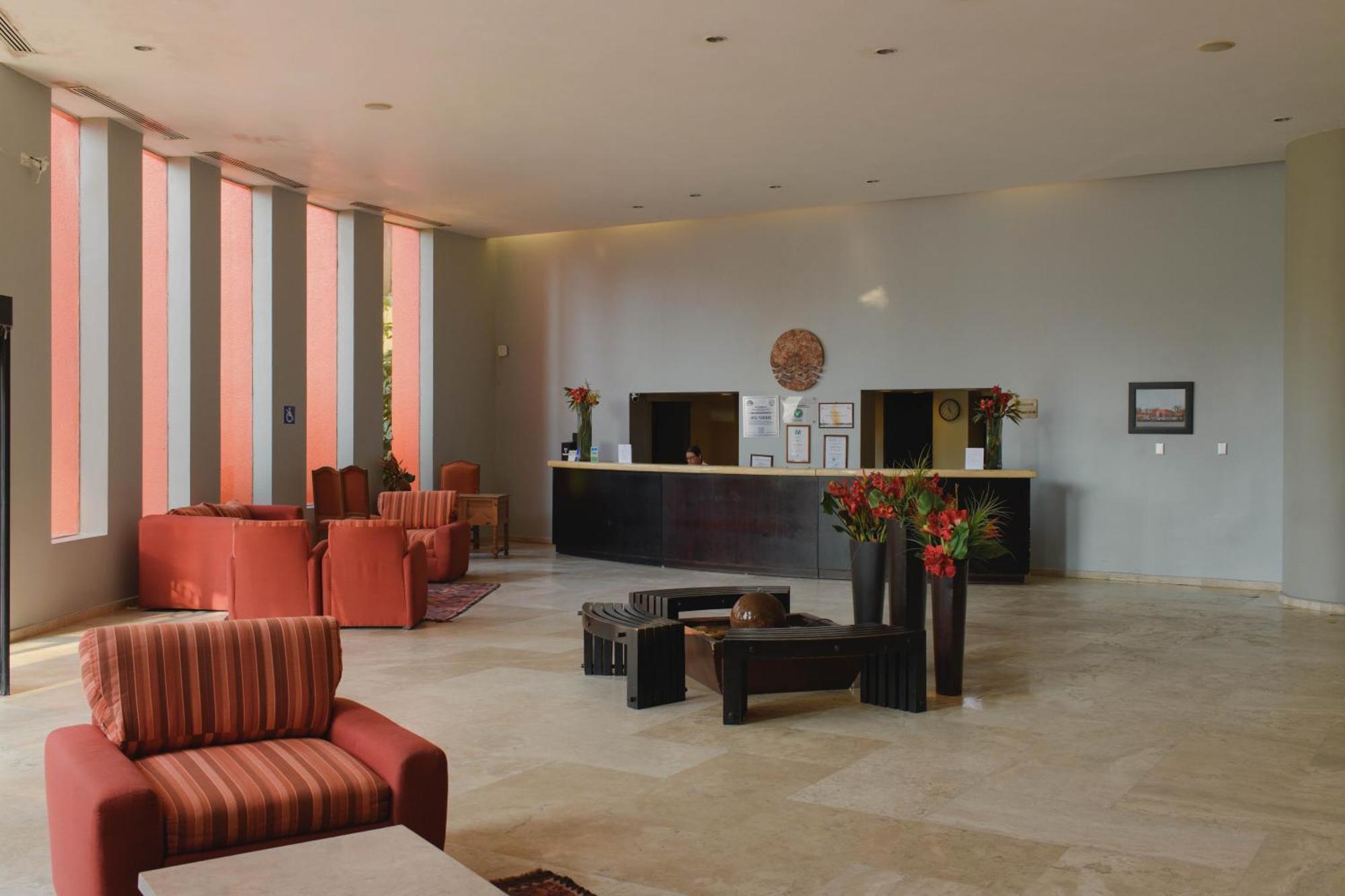 Hotel Terranova Coatzacoalcos Exterior photo The lobby of the hotel