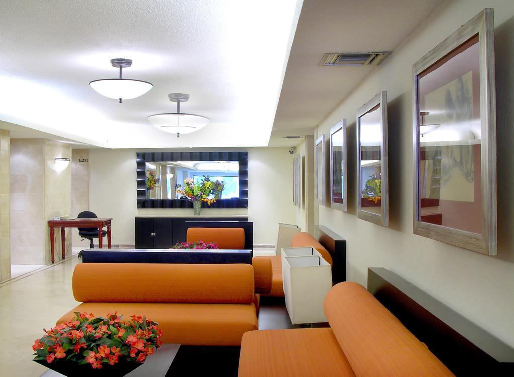 Hotel Terranova Coatzacoalcos Exterior photo The interior of the lounge